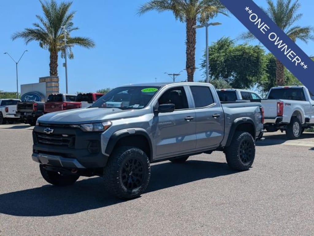 Used 2024 Chevrolet Colorado Trail Boss Truck Crew Cab