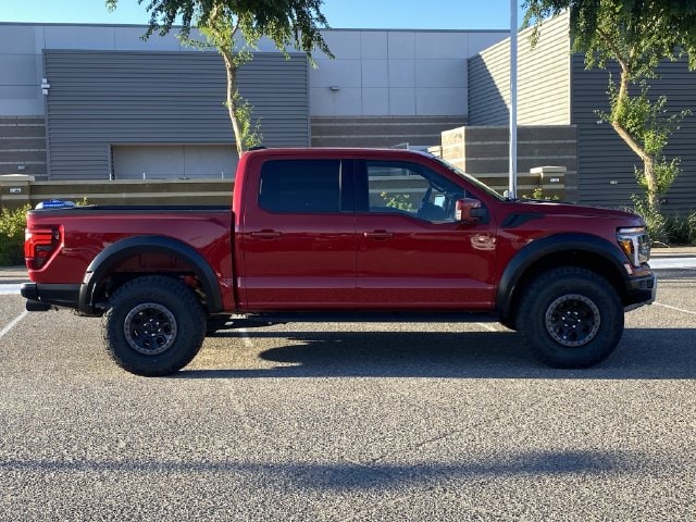 2025 Ford F-150 Raptor - Photo 7