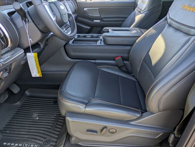 2025 Ford Expedition Tremor - Photo 19
