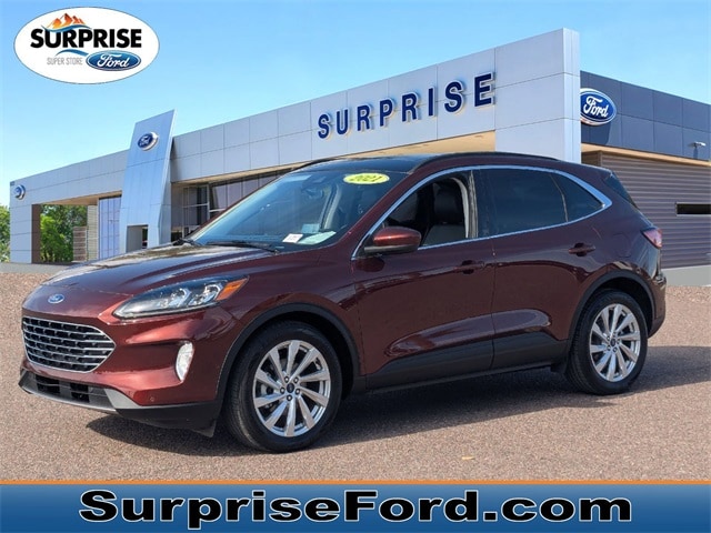 2021 Ford Escape Titanium's photo