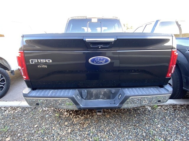 2015 Ford F-150 Lariat photo 3