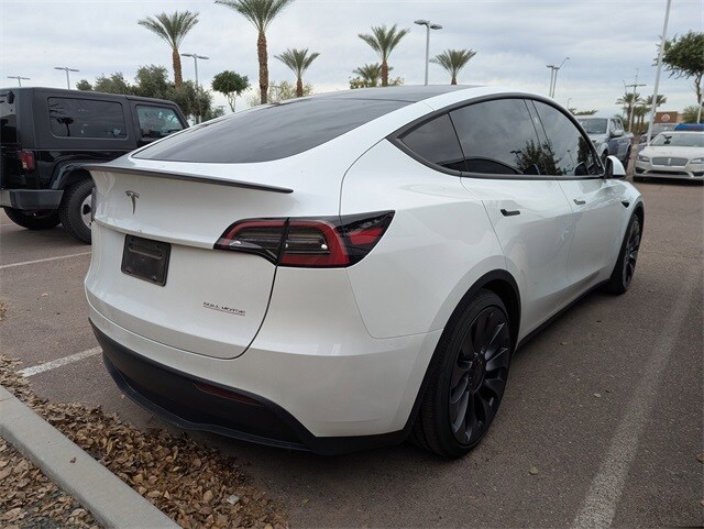 2024 Tesla Model Y Performance photo 4