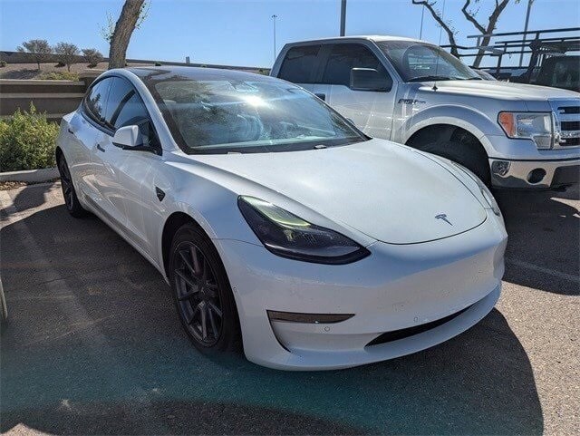 2021 Tesla Model 3 Long Range photo 3