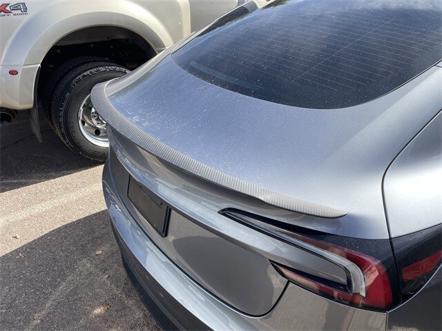 2025 Tesla Model 3 Long Range photo 4