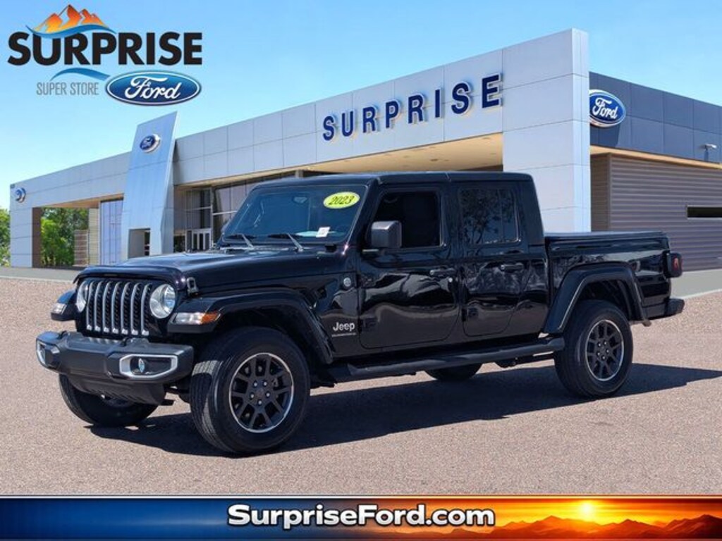 Used 2023 Jeep Gladiator Overland Truck Crew Cab