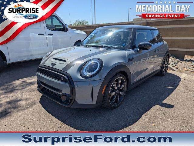 2023 MINI Cooper Cooper S 3 Door's photo