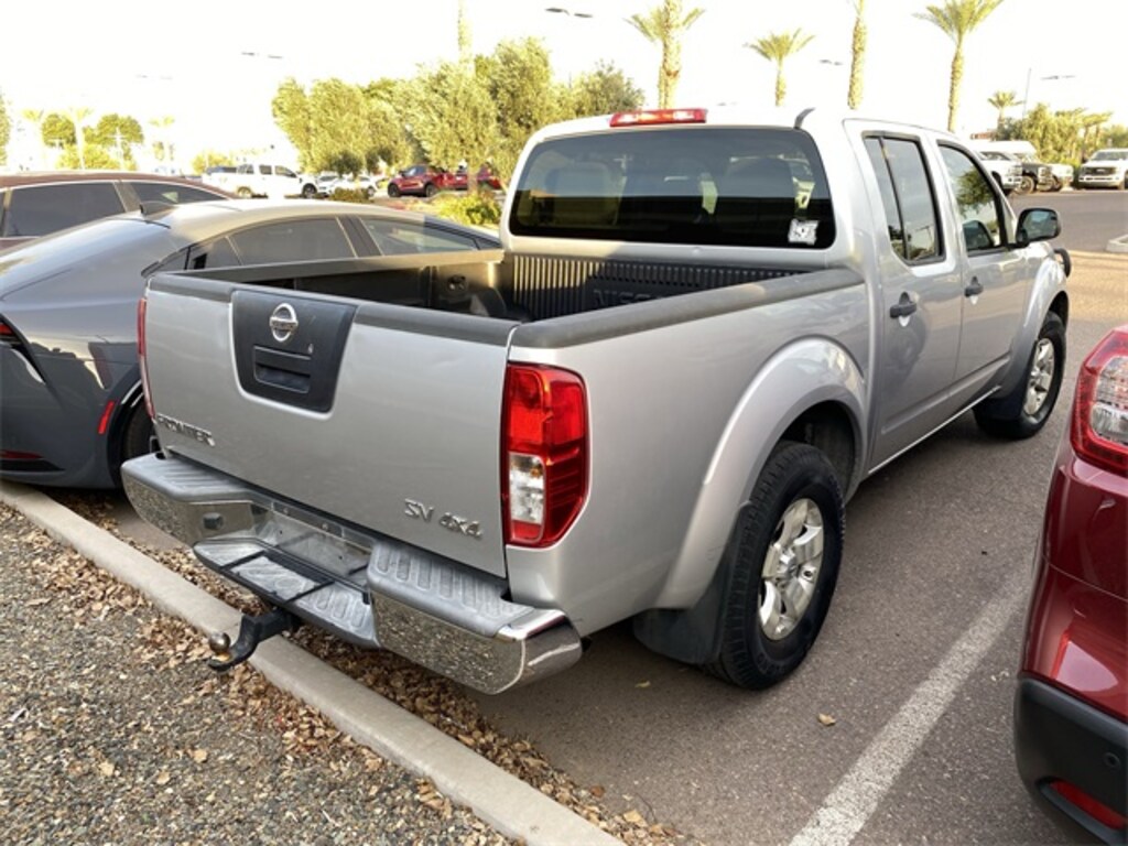 Used 2012 Nissan Frontier SV V6 Crew Cab 4x4 Truck Crew Cab