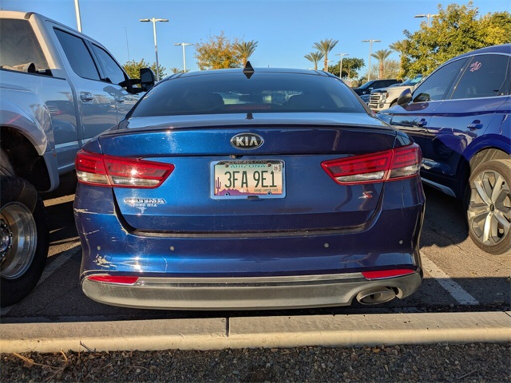 Used 2018 Kia Optima S Sedan