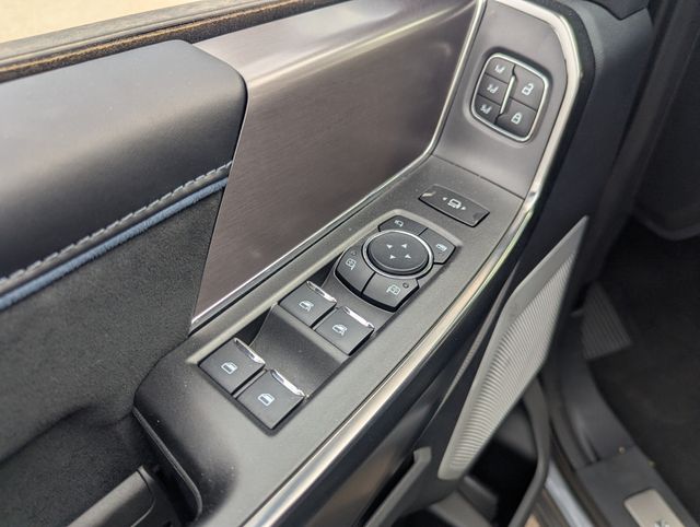2026 Ford F-250 Super Duty Platinum - Photo 24