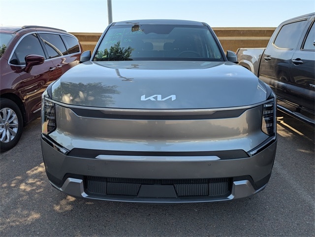 Used 2024 Kia Ev9 Light L/R with VIN KNDAB5S13R6029892 for sale in Surprise, AZ