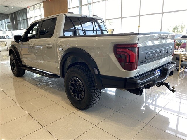 2024 Ford F-150 Raptor photo 2