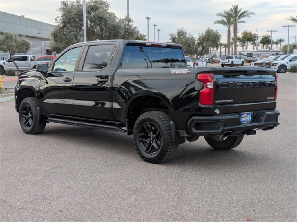 Used 2025 Chevrolet Silverado 1500 Custom Trail Boss Truck Crew Cab