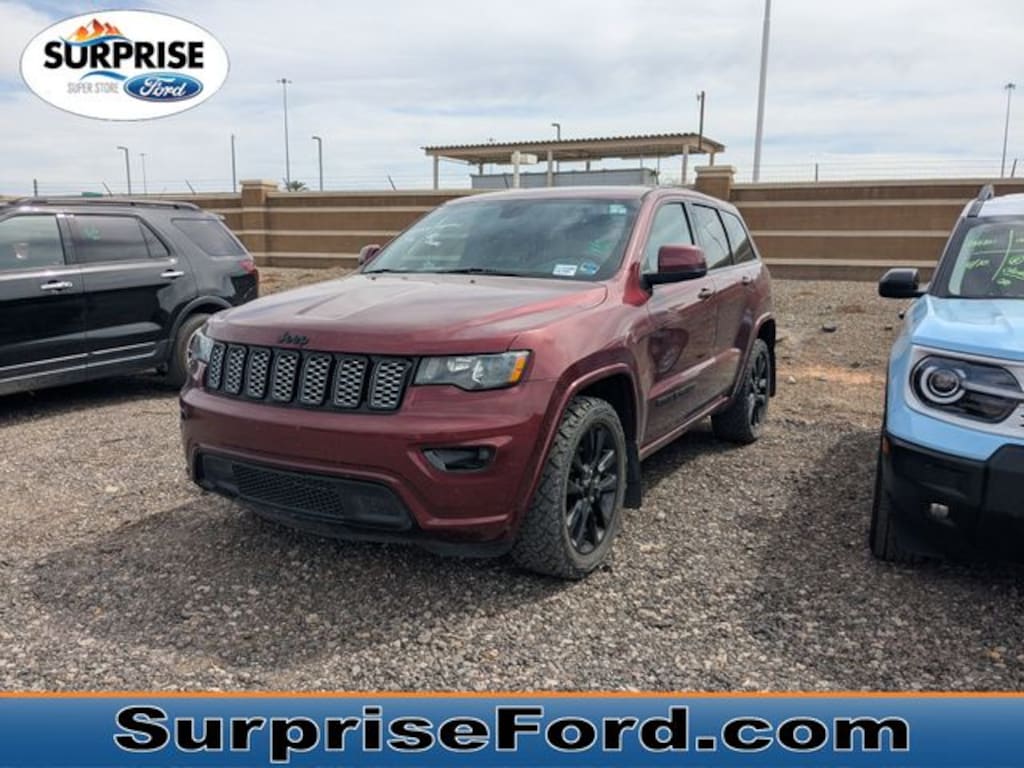Used 2021 Jeep Grand Cherokee Laredo SUV