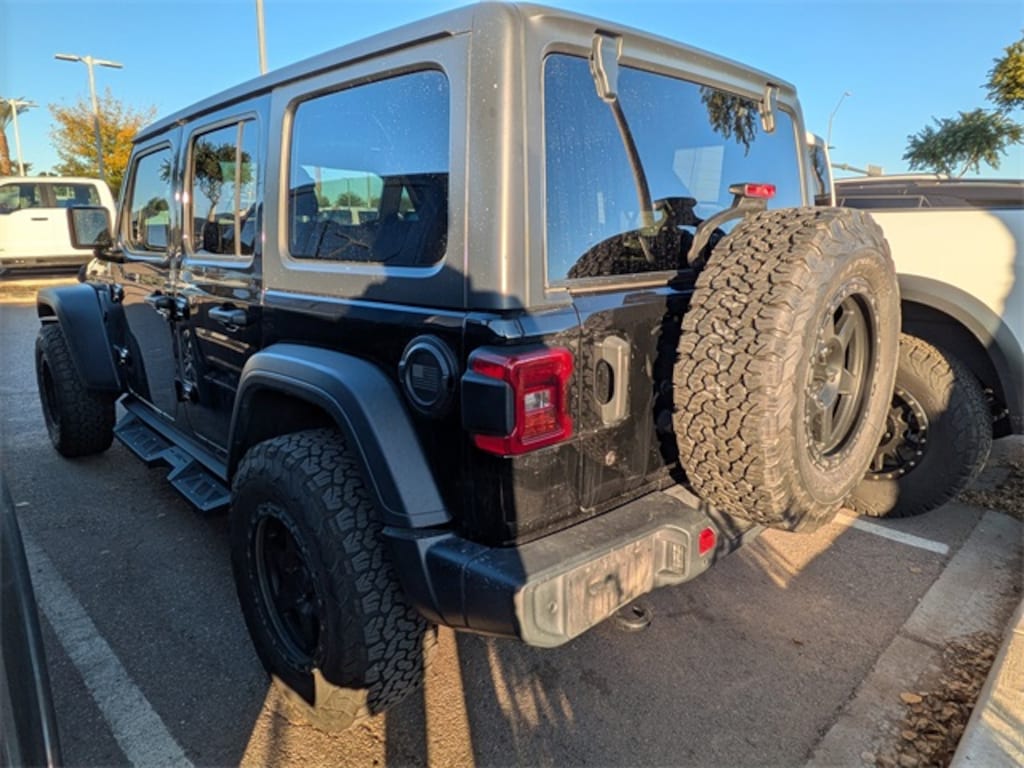 Used 2020 Jeep Wrangler Unlimited Sport SUV