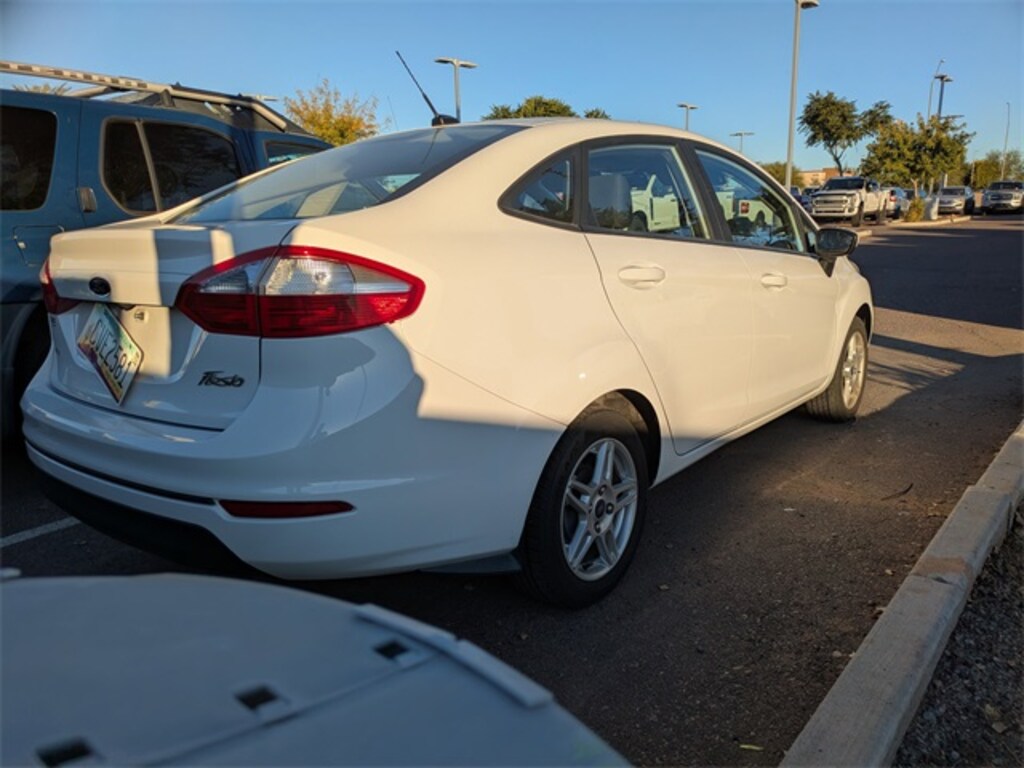 Used 2018 Ford Fiesta SE Sedan