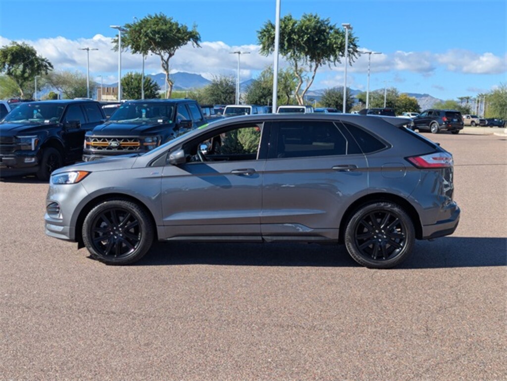 Used 2024 Ford Edge SUV