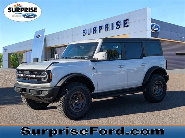 2025 Ford Bronco 4-Door Outer Banks's photo