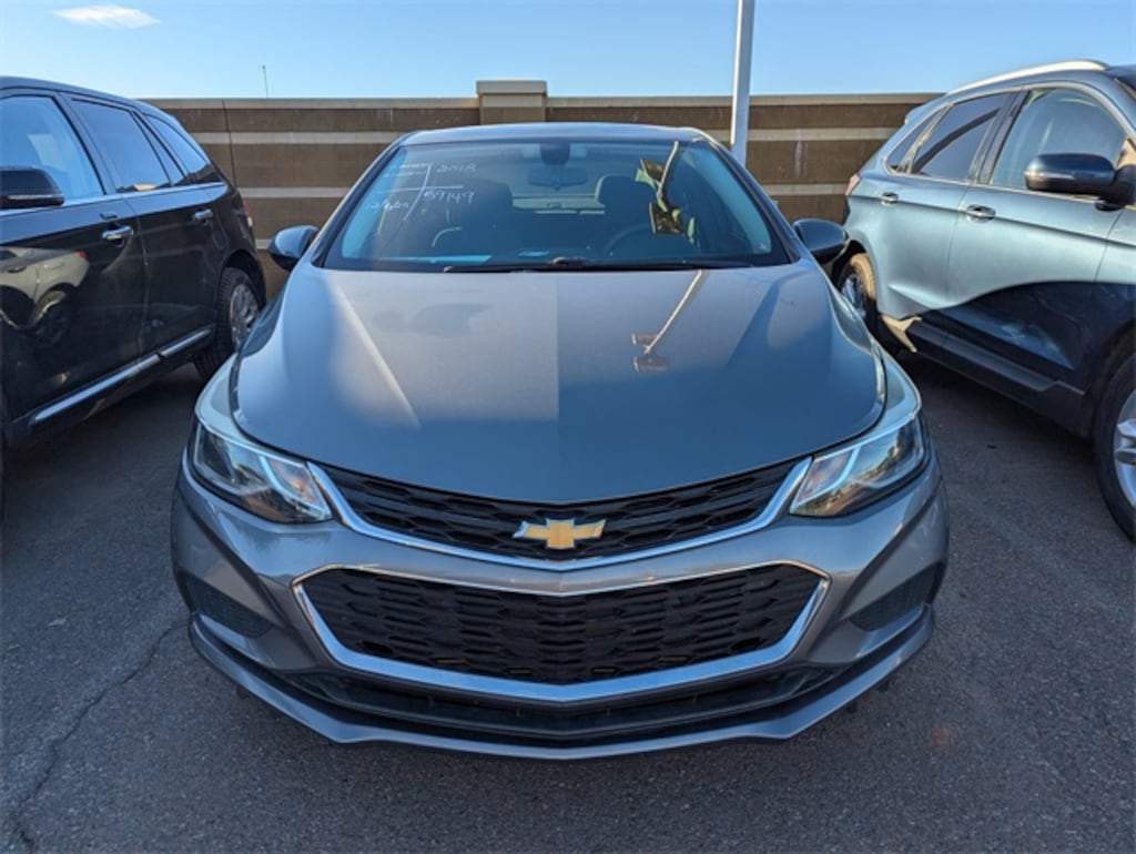 Used 2018 Chevrolet Cruze LT Auto Sedan