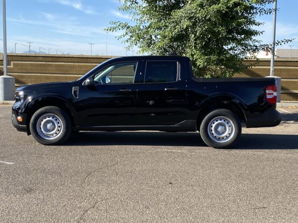 New 2026 Ford Maverick XL Truck SuperCrew