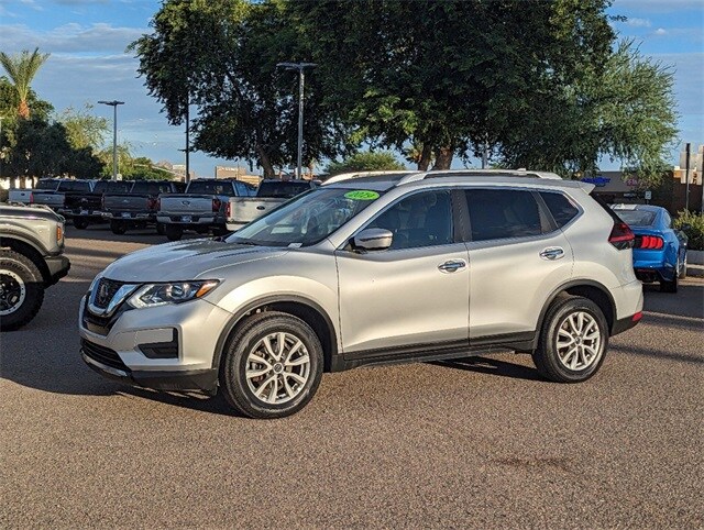 Used 2019 Nissan Rogue SV with VIN KNMAT2MV9KP507826 for sale in Surprise, AZ