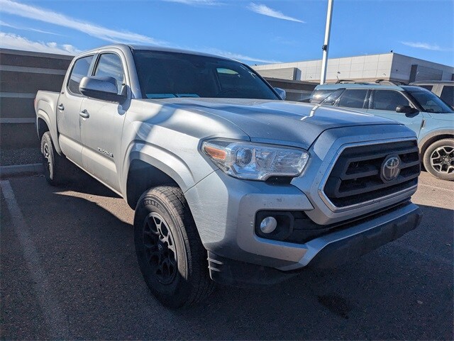 2022 Toyota Tacoma SR5 photo 3