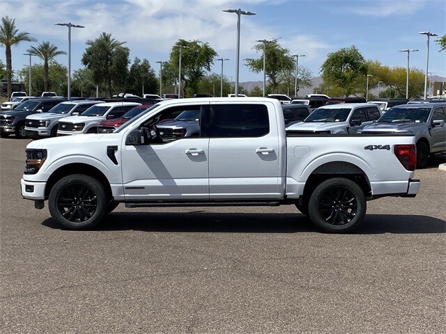 2025 Ford F-150 XLT photo 3