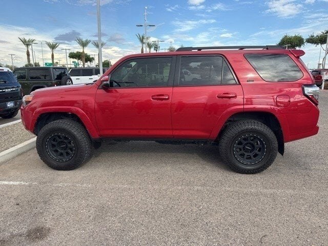 2022 Toyota 4Runner SR5 Premium photo 3