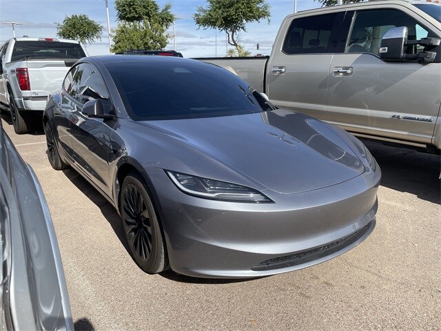 2025 Tesla Model 3 Long Range photo 2
