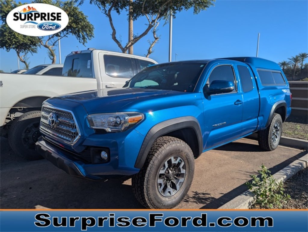 Used 2017 Toyota Tacoma Truck Access Cab