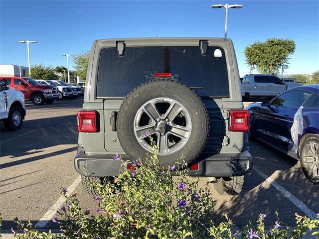 2019 Jeep Wrangler Unlimited Sahara photo 3