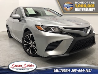 2018 Toyota Camry SE Sedan