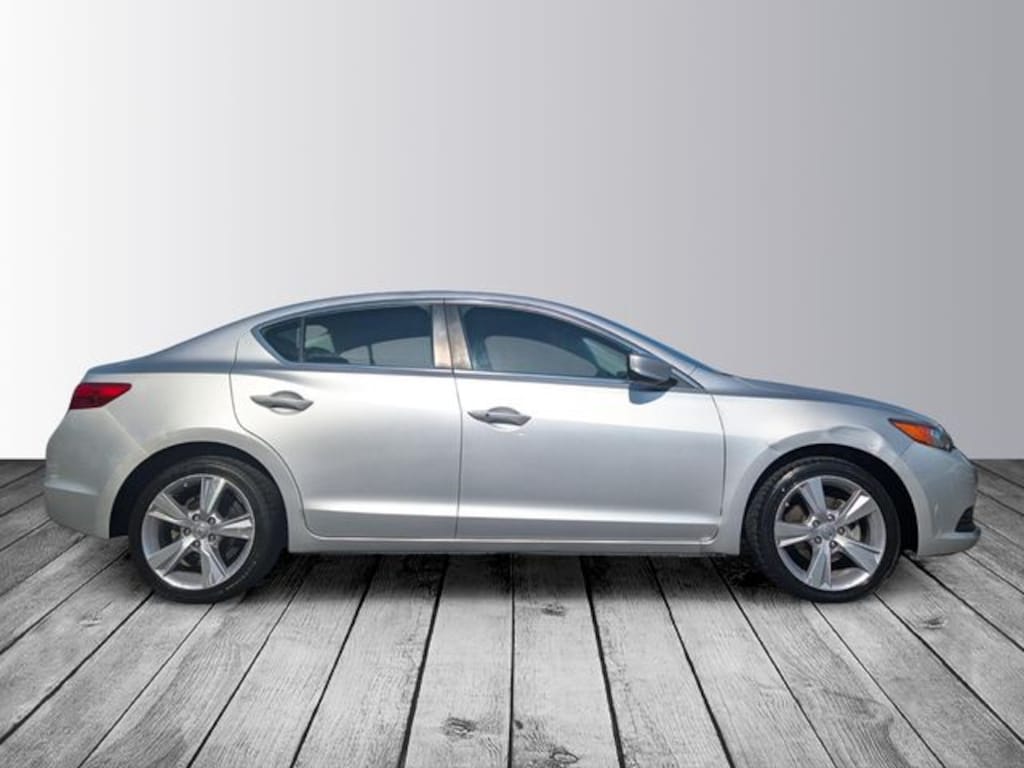 Used 2014 Acura ILX 2.0L Sedan