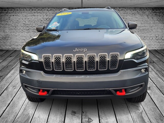 Used 2019 Jeep Cherokee Trailhawk Elite with VIN 1C4PJMBX3KD329039 for sale in Macon, GA