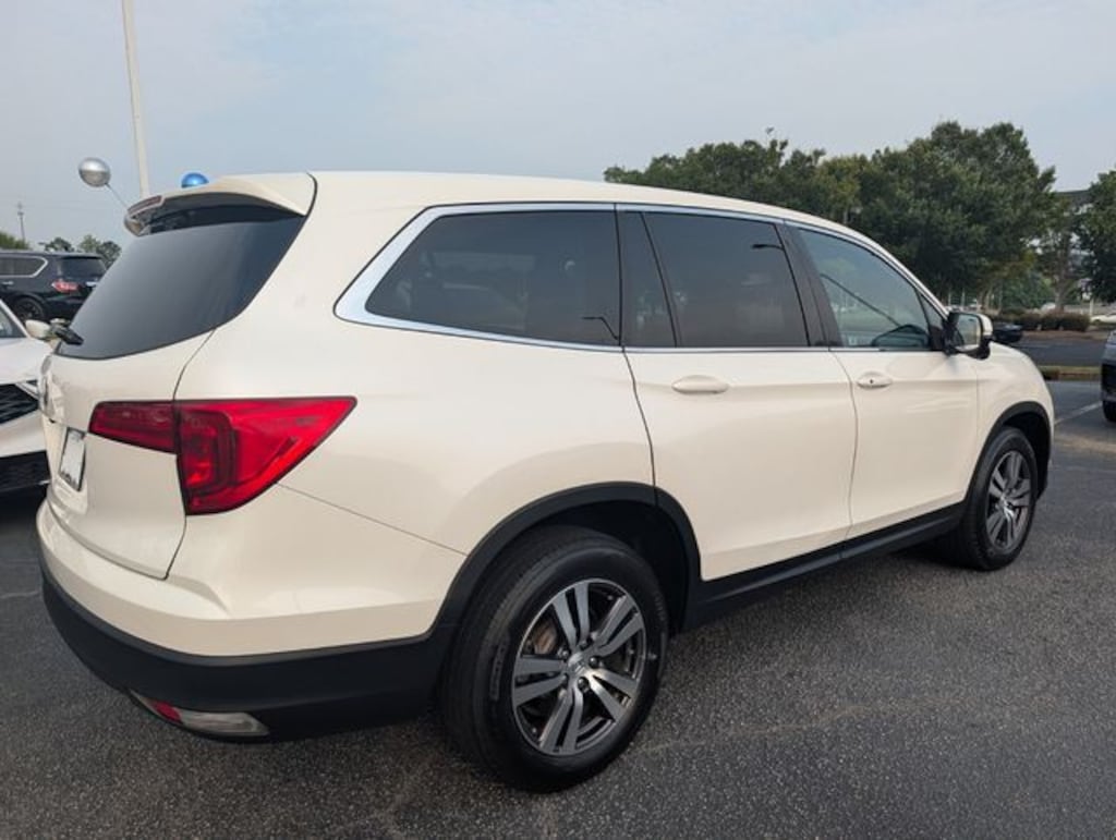 Used 2017 Honda Pilot EX-L SUV