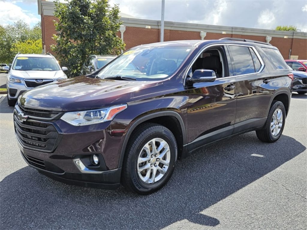 Used 2020 Chevrolet Traverse LT SUV