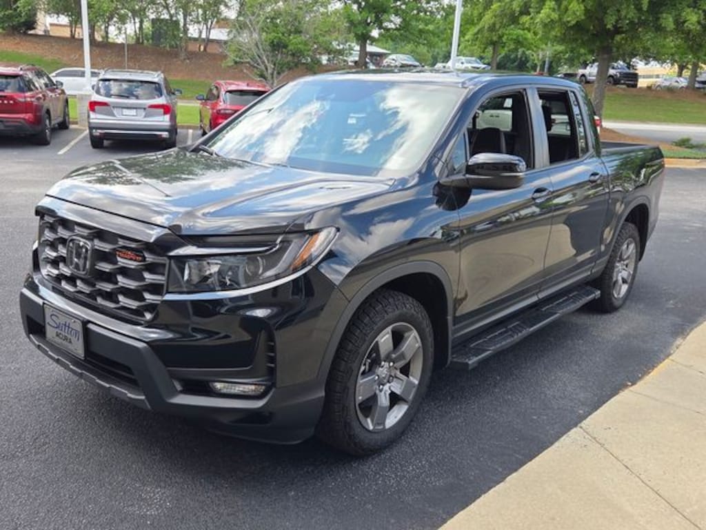 Used 2025 Honda Ridgeline TrailSport Truck Crew Cab