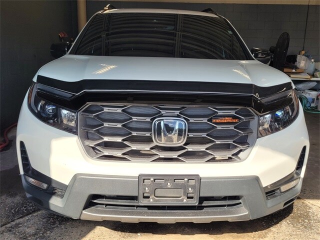 2023 Honda Passport TrailSport photo 2