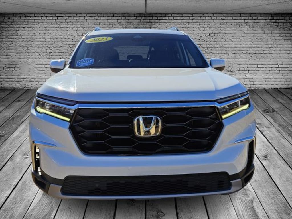 Used 2023 Honda Pilot Touring SUV