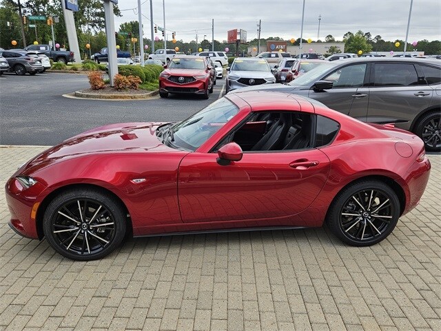 2025 Mazda MX-5 Miata Miata RF Grand Touring photo 4