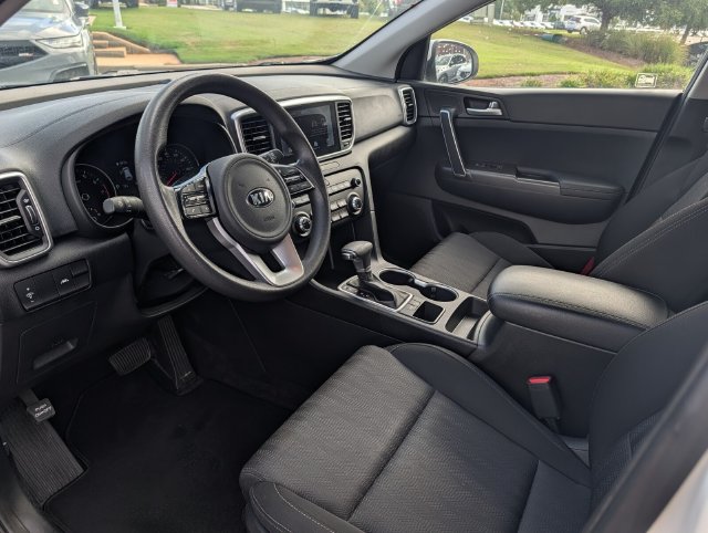 2021 Kia Sportage LX - Photo 8