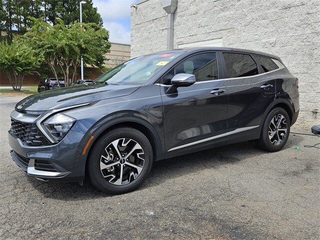 2023 Kia Sportage EX photo 3