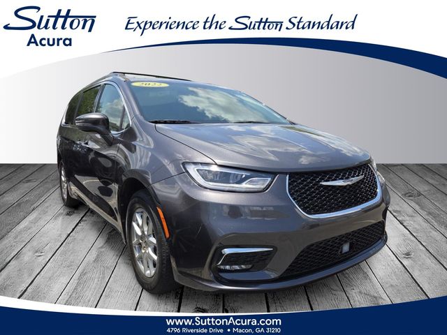 2022 Chrysler Pacifica Touring L's photo