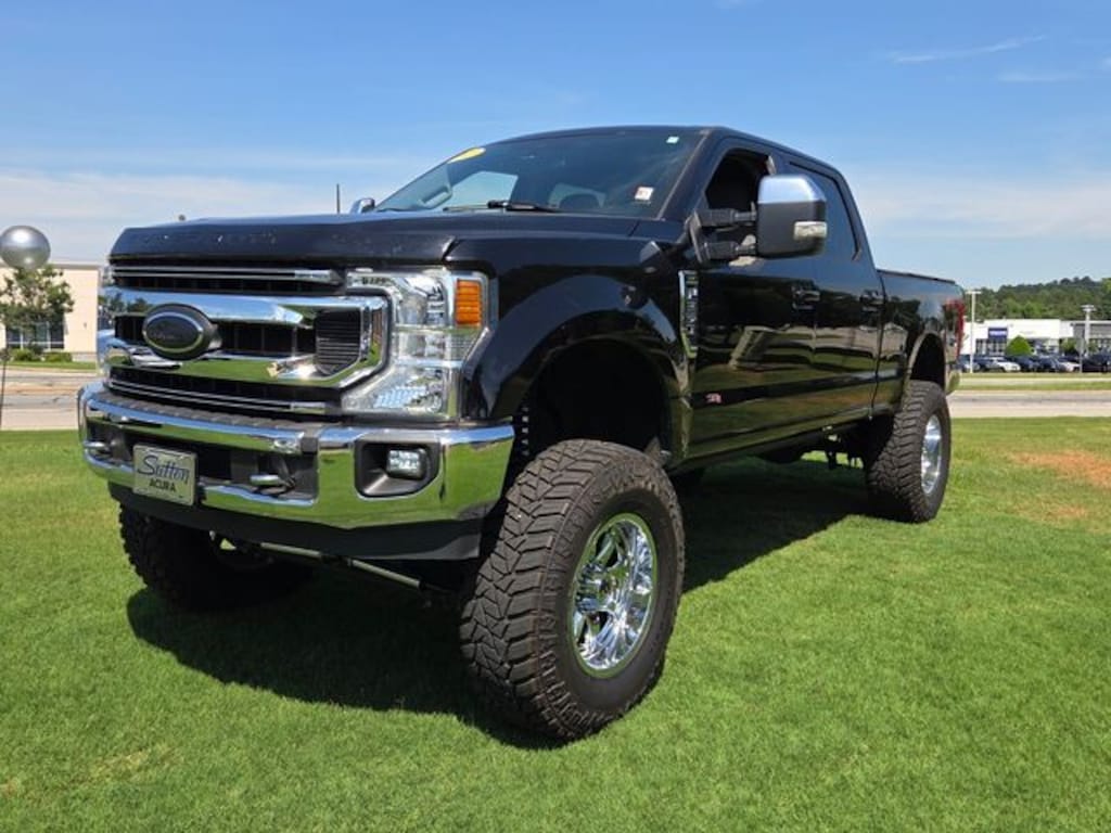 Used 2021 Ford F-250SD XLT Truck Crew Cab