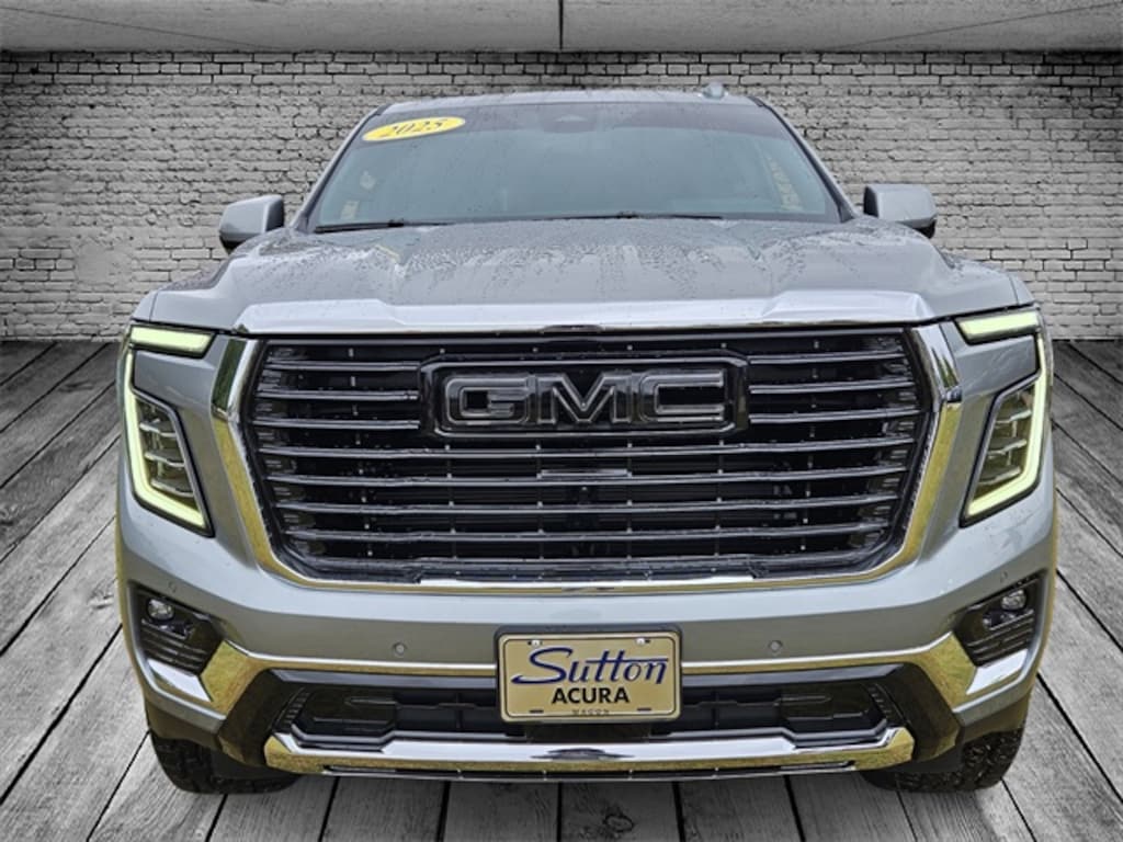 Used 2025 GMC Yukon Elevation SUV