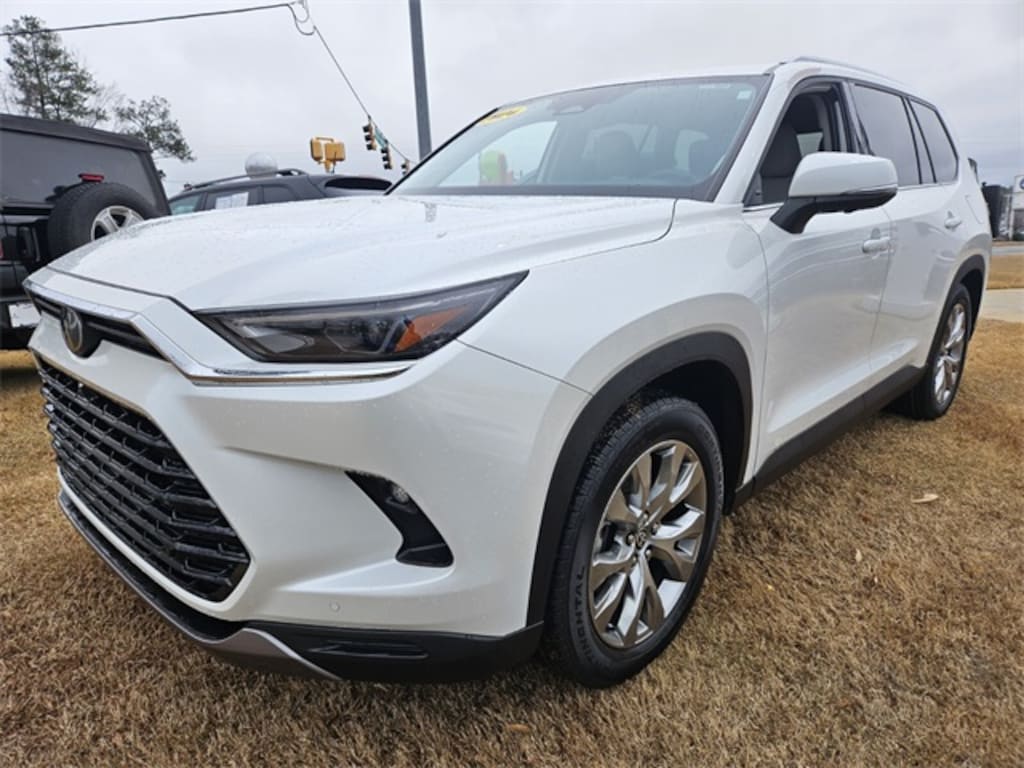 Used 2024 Toyota Grand Highlander Limited SUV