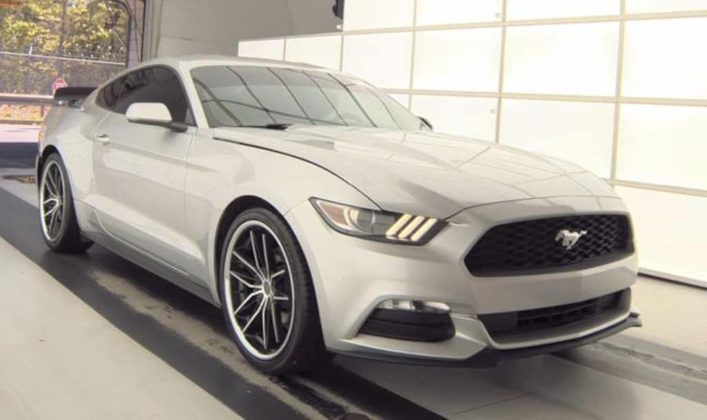 Used 2017 Ford Mustang V6 Coupe