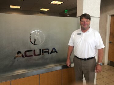 Staff member Warren Steinmeyer from ID_a165d9ba7f94