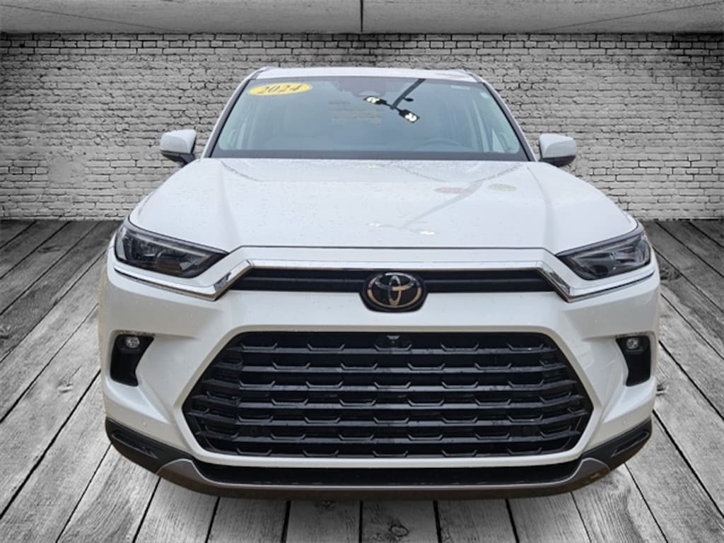 Used 2024 Toyota Grand Highlander Limited SUV