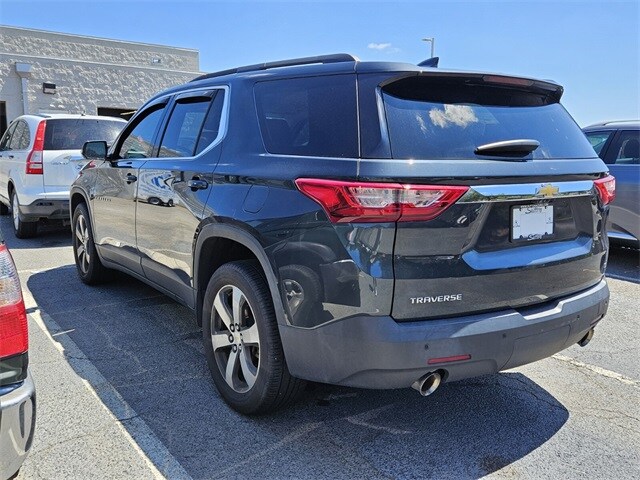 2020 Chevrolet Traverse 3LT photo 3