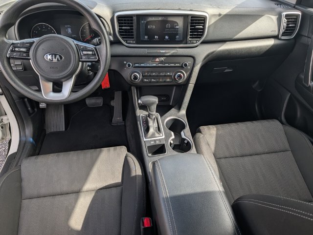 2021 Kia Sportage LX - Photo 11